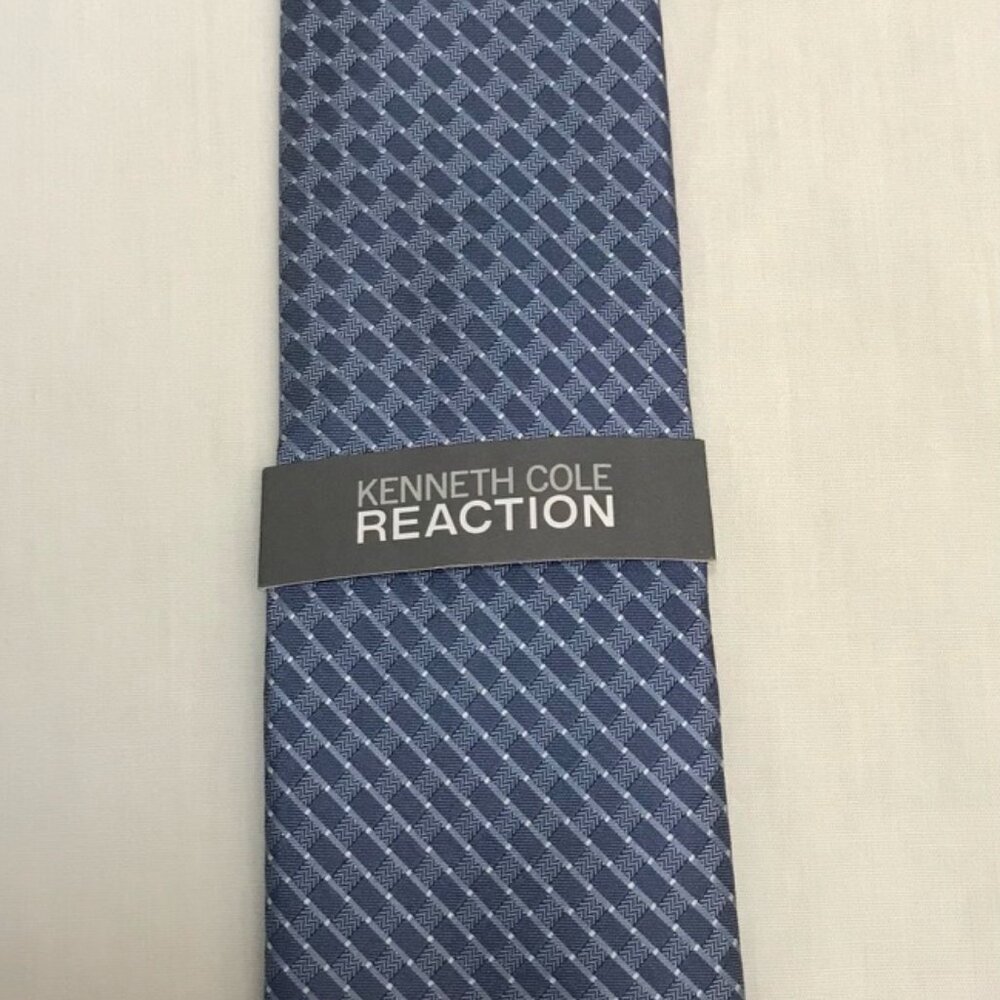 Kenneth Cole Reaction Silk Tie Blue geometric